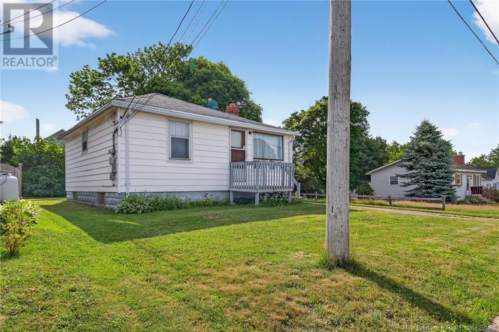 653 Charles Street, Dieppe, New Brunswick  E1A 1Z5 - Photo 4 - NB122166