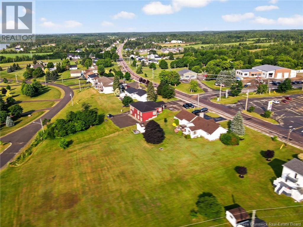 222 Irving, Bouctouche, New Brunswick  E4S 3L7 - Photo 42 - NB122326