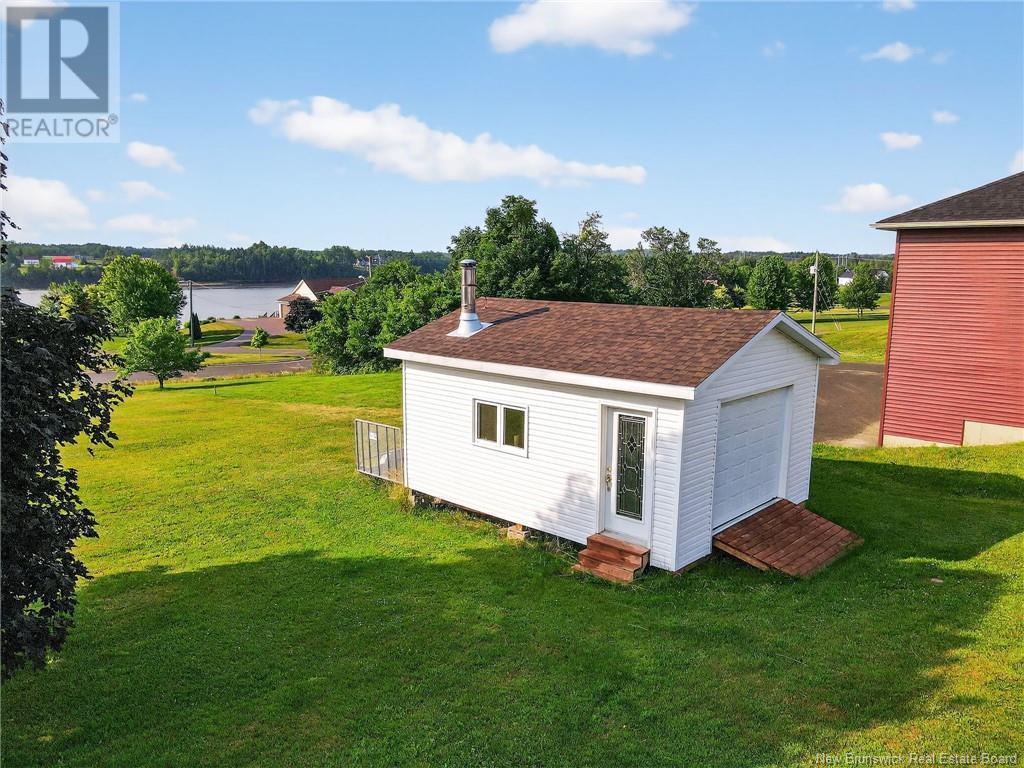 222 Irving, Bouctouche, New Brunswick  E4S 3L7 - Photo 48 - NB122326
