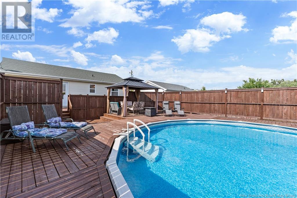 268 Highlandview, Moncton, New Brunswick  E1A 2L3 - Photo 4 - NB121942
