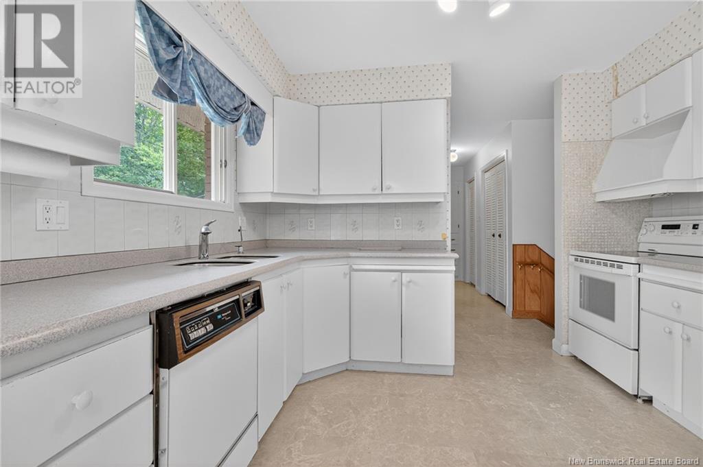 26 Fairway Boulevard, Riverview, New Brunswick  E1B 1S8 - Photo 19 - NB122351