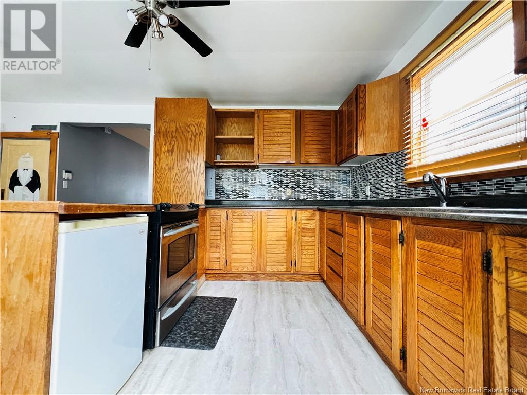 246 Dumaresq, Bathurst, New Brunswick  E2A 1H8 - Photo 14 - NB122408
