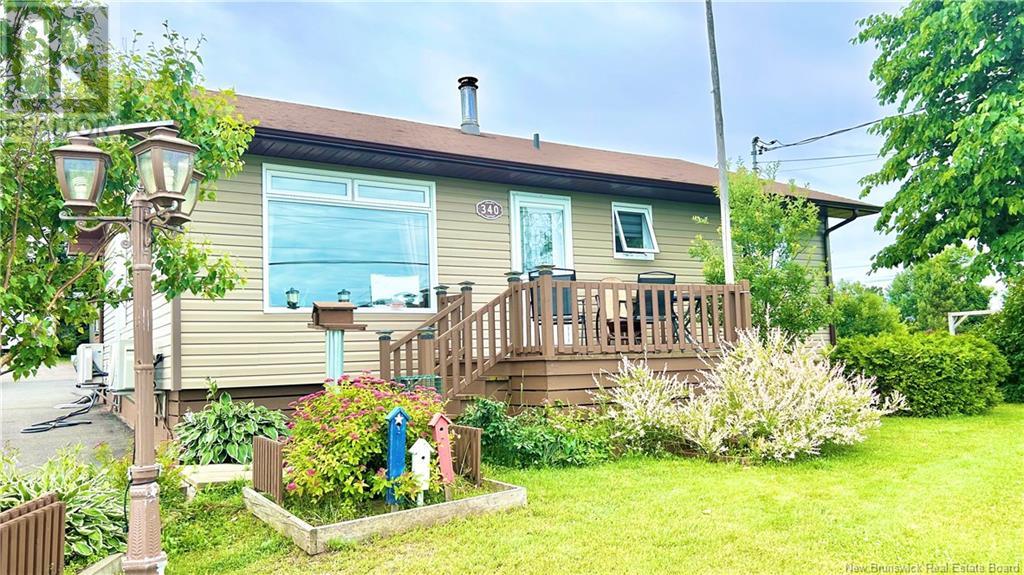 340 de l'Ile Street, Caraquet, New Brunswick