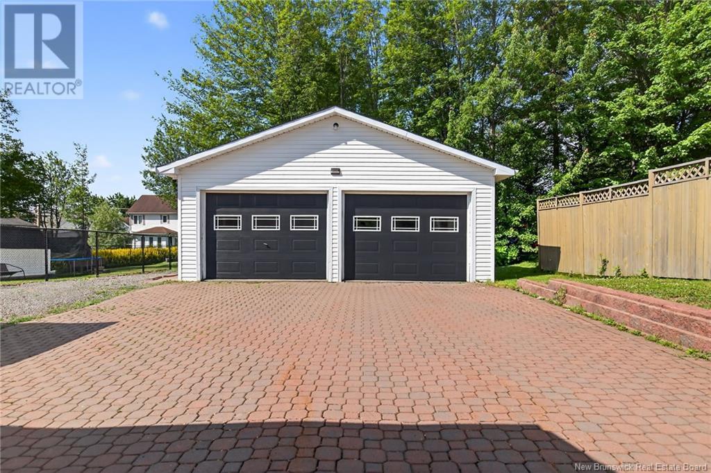 184 Pascal Avenue, Dieppe, New Brunswick  E1A 2C5 - Photo 6 - NB122294