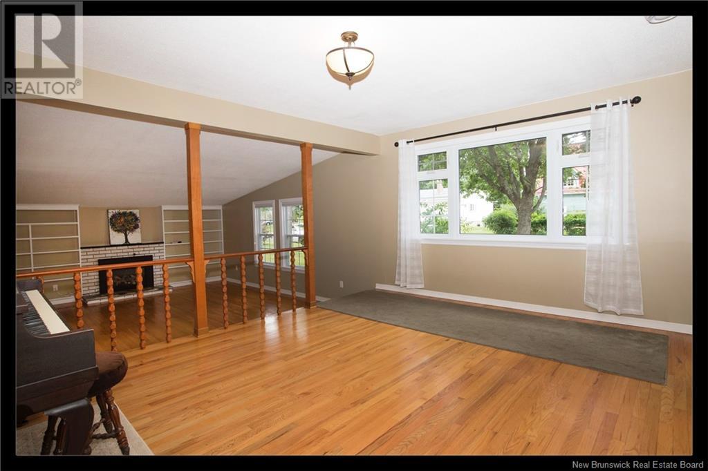 306 Willingdon Street, Fredericton, New Brunswick  E3B 3A5 - Photo 17 - NB122072