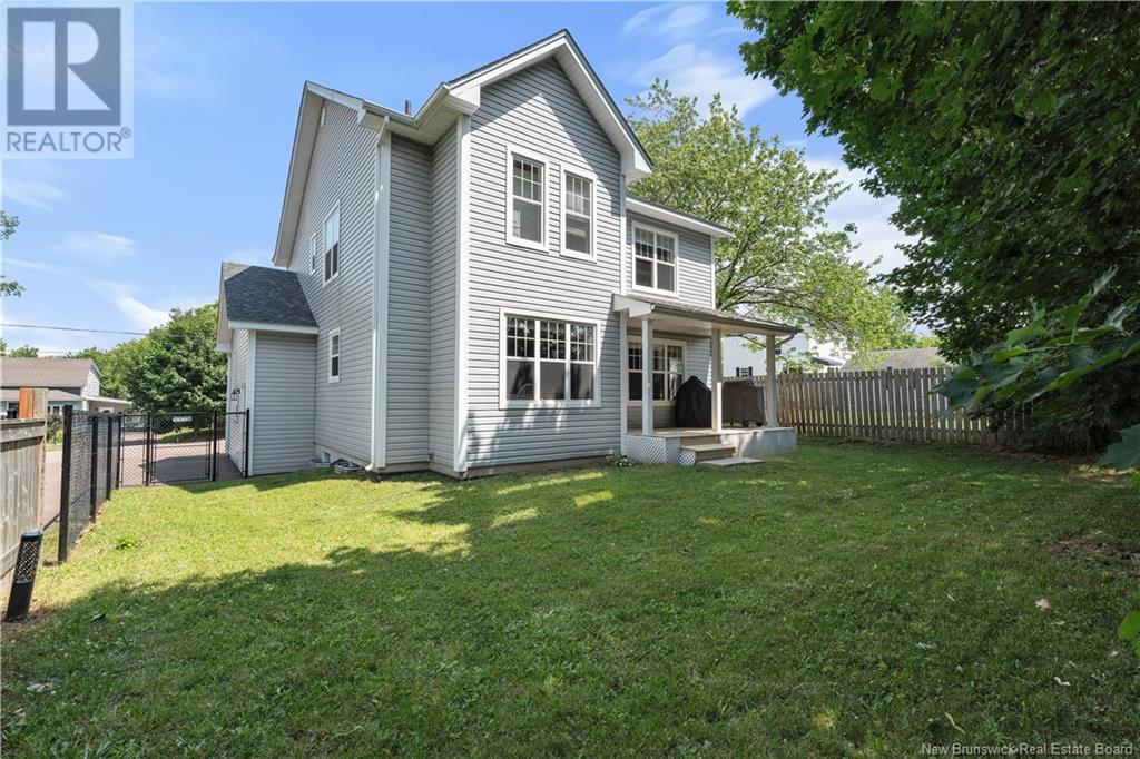 221 Mcclelan Avenue, Riverview, New Brunswick  E1B 1X3 - Photo 4 - NB122396