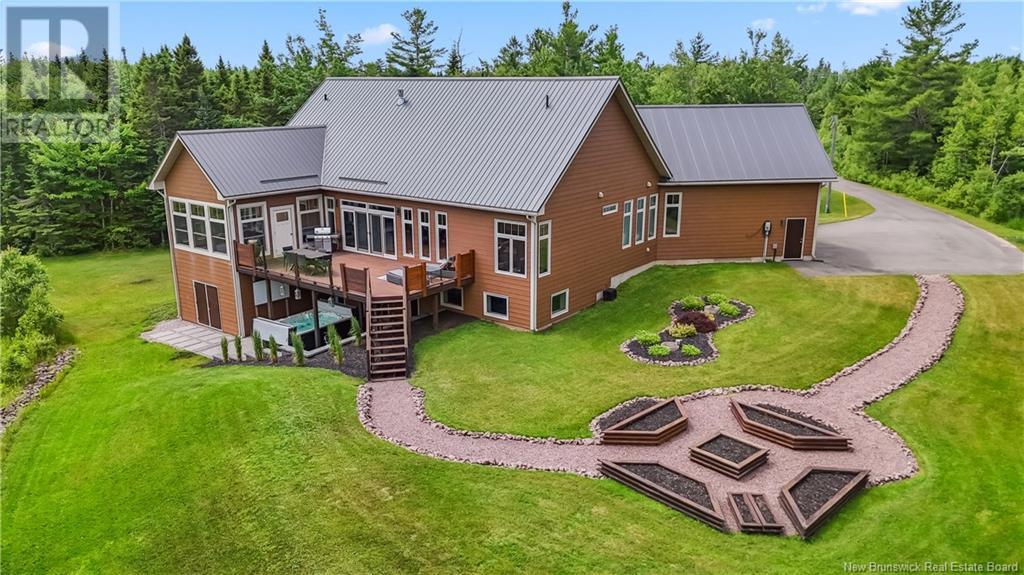 200 Du Portage, Memramcook, New Brunswick  E4K 3Y3 - Photo 8 - NB122190