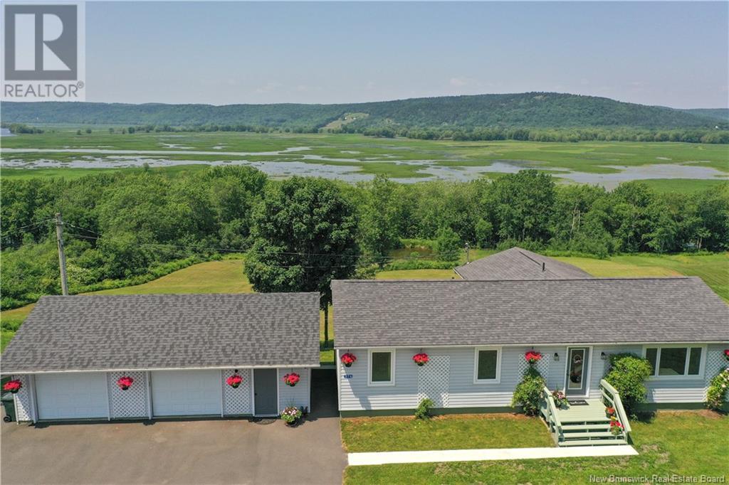 376 Kennebecasis River Road, Hampton, New Brunswick  E5N 6P3 - Photo 2 - NB122440
