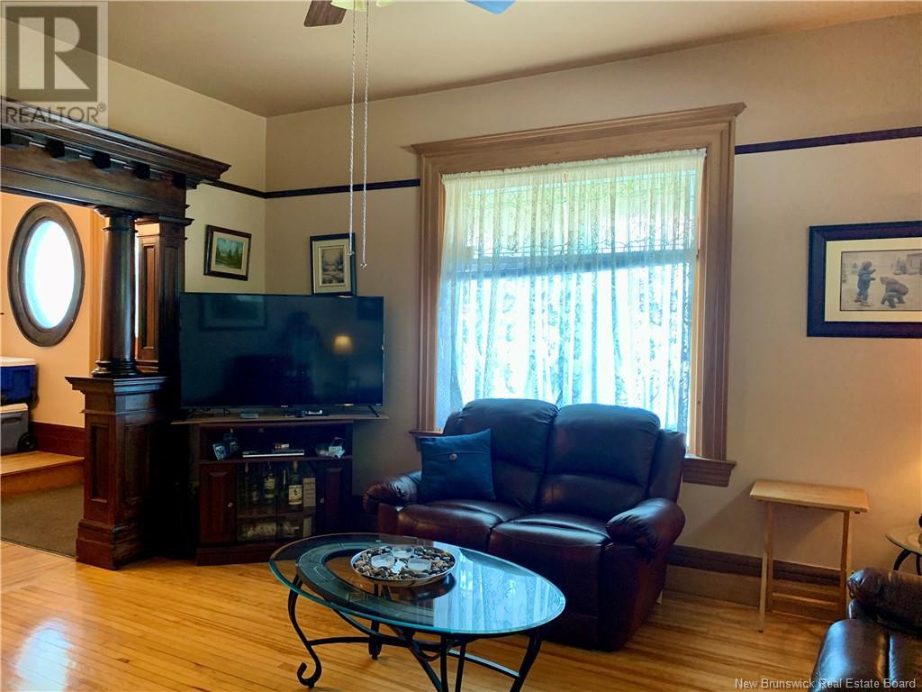 20 Sugarloaf, Campbellton, New Brunswick  E3N 3B1 - Photo 11 - NB122313