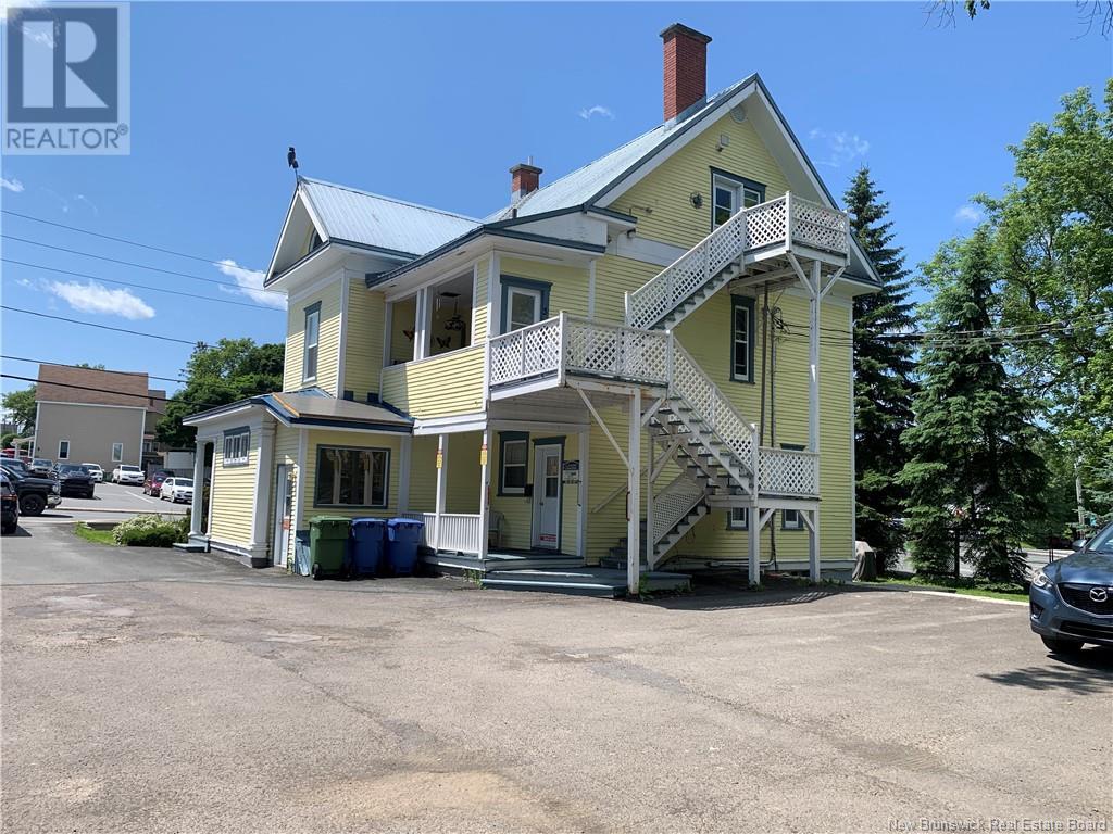 20 Sugarloaf, Campbellton, New Brunswick  E3N 3B1 - Photo 6 - NB122313