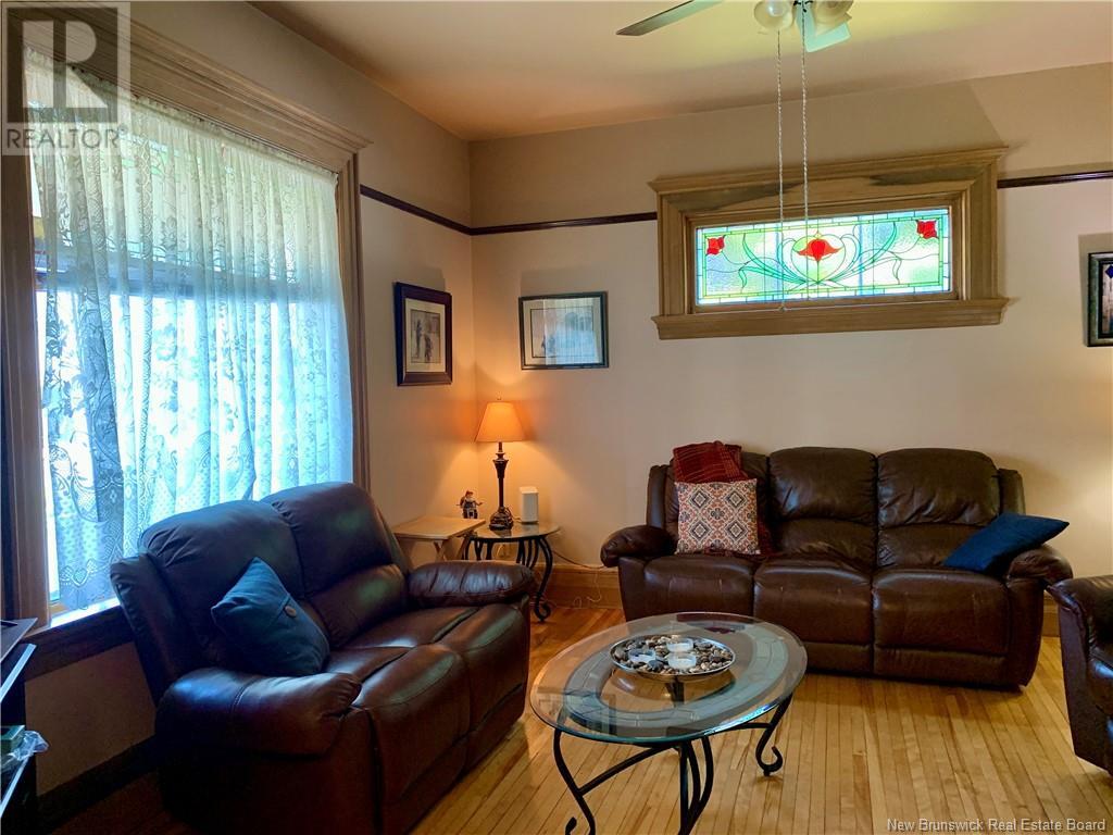 20 Sugarloaf, Campbellton, New Brunswick  E3N 3B1 - Photo 9 - NB122313