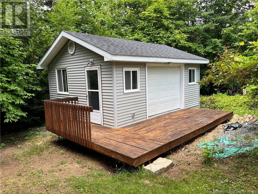 30 Amberdale Drive, Rothesay, New Brunswick  E2E 3P4 - Photo 9 - NB122062