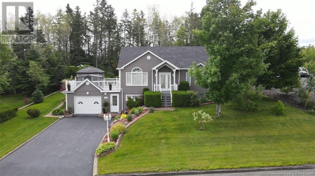 28 des Trembles Street, Edmundston, New Brunswick