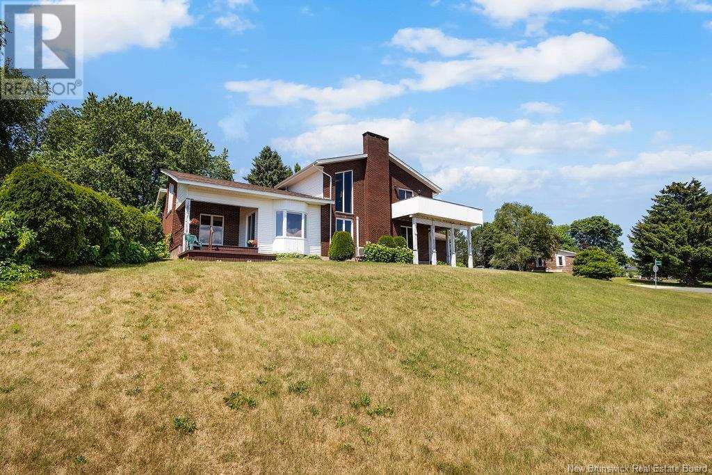 3 River Drive, Miramichi, New Brunswick  E1V 5M8 - Photo 3 - NB120987