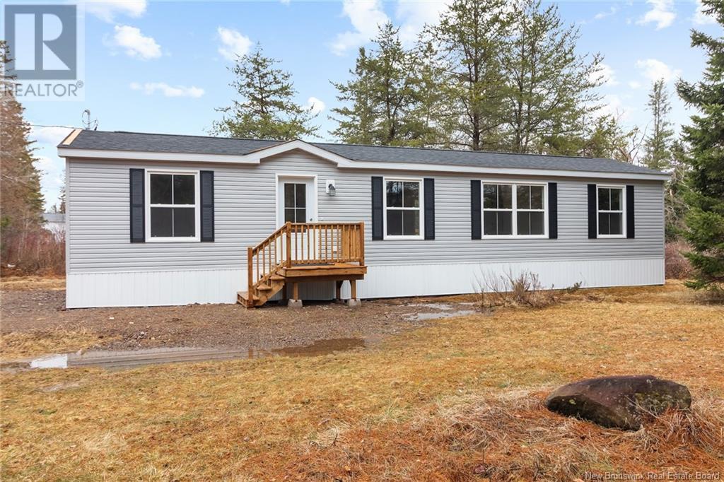 25 McCain Drive, Waasis, New Brunswick