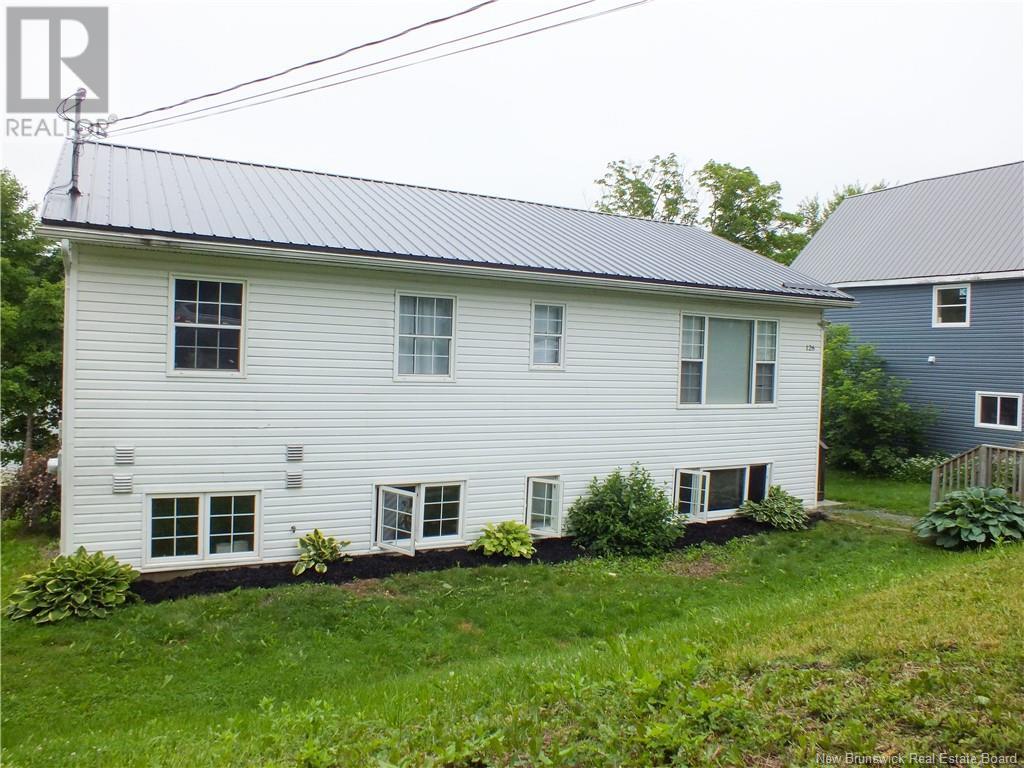 126 Richmond Street, Woodstock, New Brunswick  E7M 2P2 - Photo 12 - NB122175