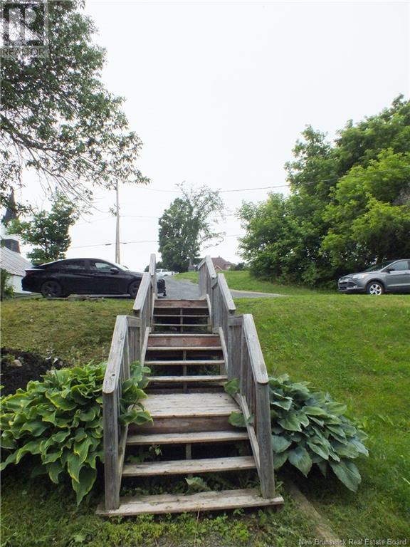 126 Richmond Street, Woodstock, New Brunswick  E7M 2P2 - Photo 37 - NB122175