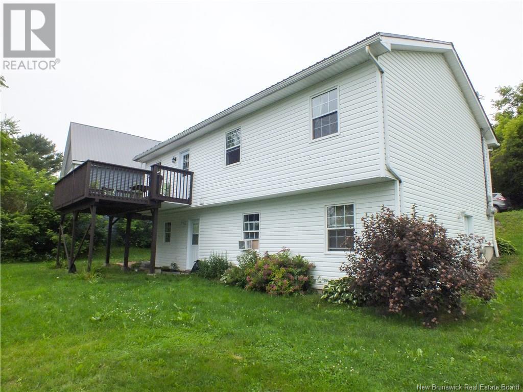 126 Richmond Street, Woodstock, New Brunswick  E7M 2P2 - Photo 6 - NB122175