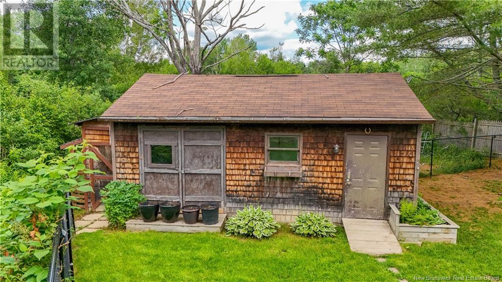 661 Riverside Drive, Fredericton, New Brunswick  E3A 8L2 - Photo 2 - NB122528