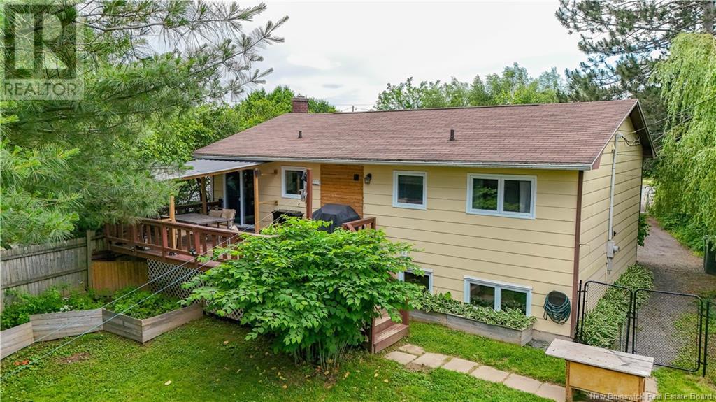661 Riverside Drive, Fredericton, New Brunswick  E3A 8L2 - Photo 31 - NB122528