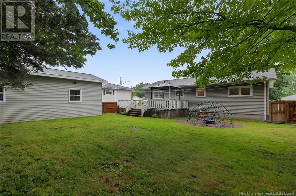 11 Roseberry Street, Riverview, New Brunswick  E1B 2Z2 - Photo 4 - NB122556