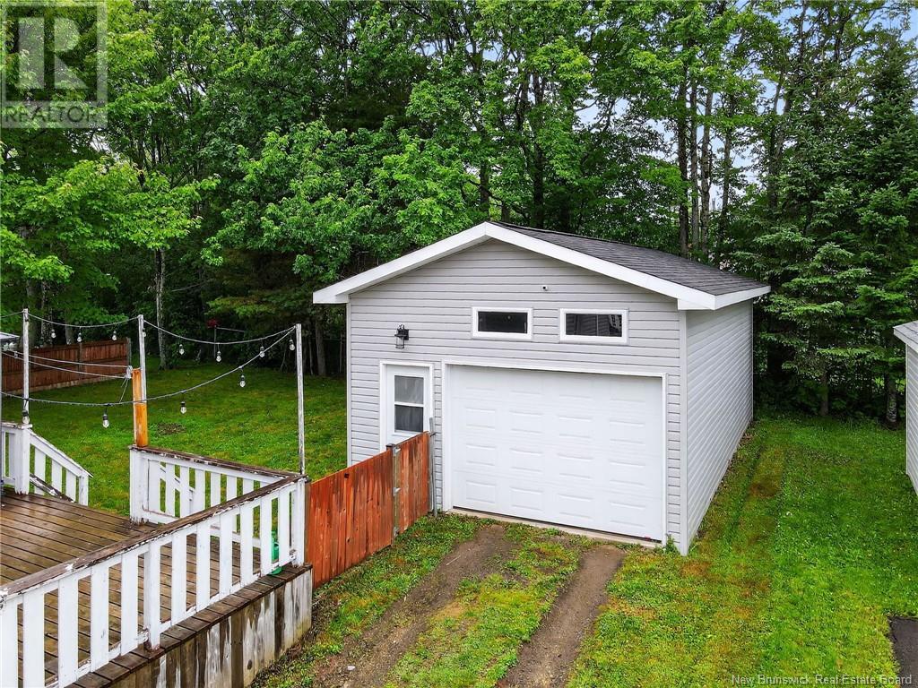 11 Roseberry Street, Riverview, New Brunswick  E1B 2Z2 - Photo 7 - NB122556