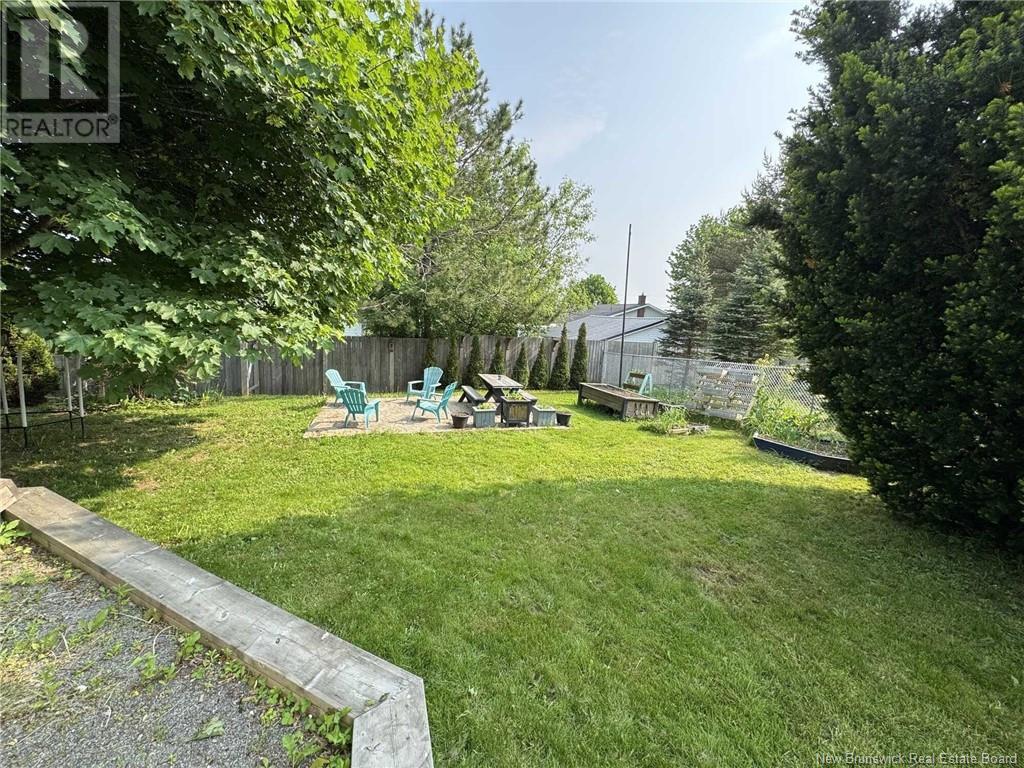 278 Rue Thibodeau, Dieppe, New Brunswick  E1A 1W2 - Photo 3 - NB122552