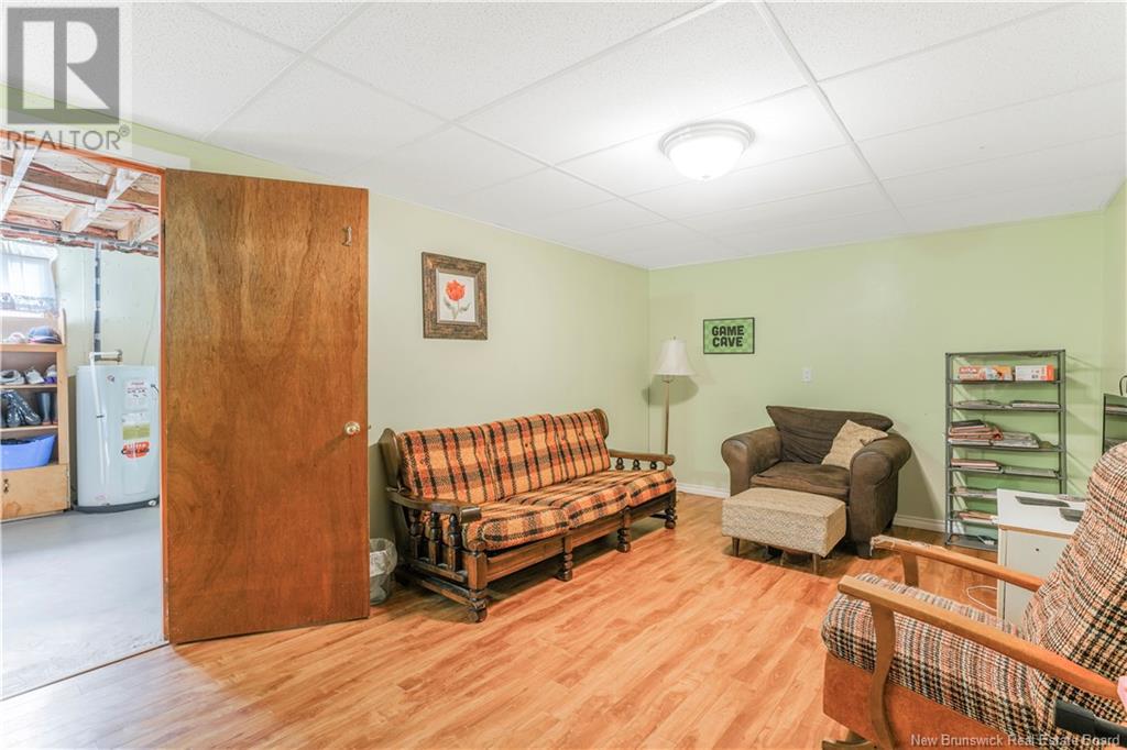 202 Burpee Street, Fredericton, New Brunswick  E3A 1M7 - Photo 22 - NB122550