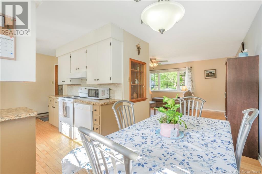 202 Burpee Street, Fredericton, New Brunswick  E3A 1M7 - Photo 5 - NB122550
