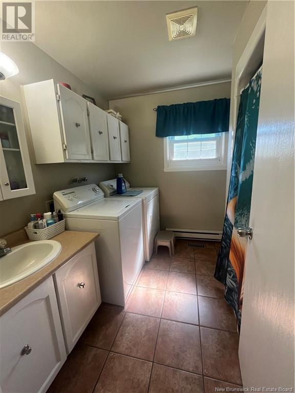 503 Macmillan Street, Miramichi, New Brunswick  E1V 3R8 - Photo 12 - NB122403