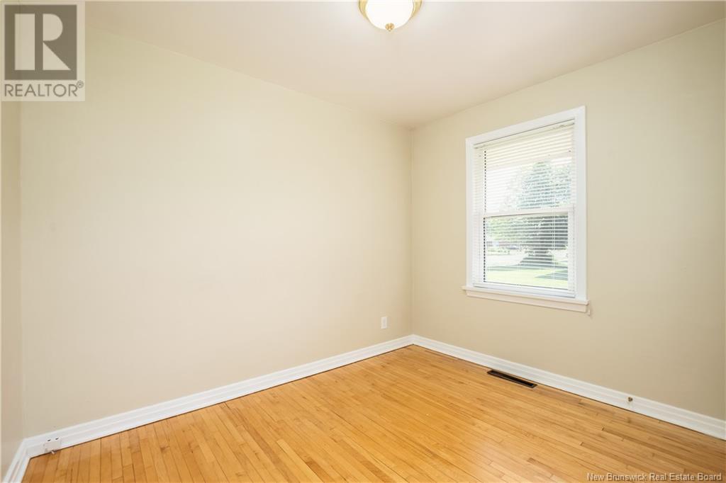 2 Beaton Avenue, Moncton, New Brunswick  E1E 1S6 - Photo 16 - NB122381