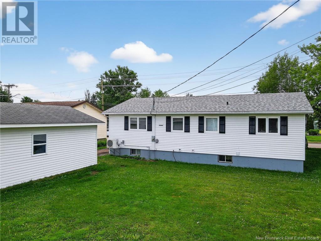 275 Kendra Street, Moncton, New Brunswick  E1C 8Y4 - Photo 4 - NB122571