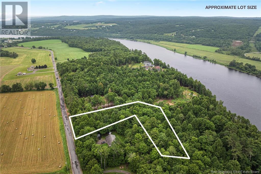 208 Crocks Point Road, Keswick Ridge, New Brunswick  E3B 1N4 - Photo 4 - NB122585