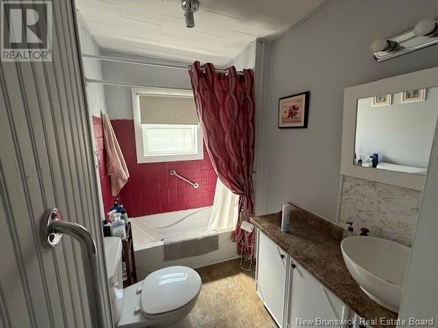 519 Montgomery Street, Dalhousie, New Brunswick  E8C 2B4 - Photo 8 - NB122607