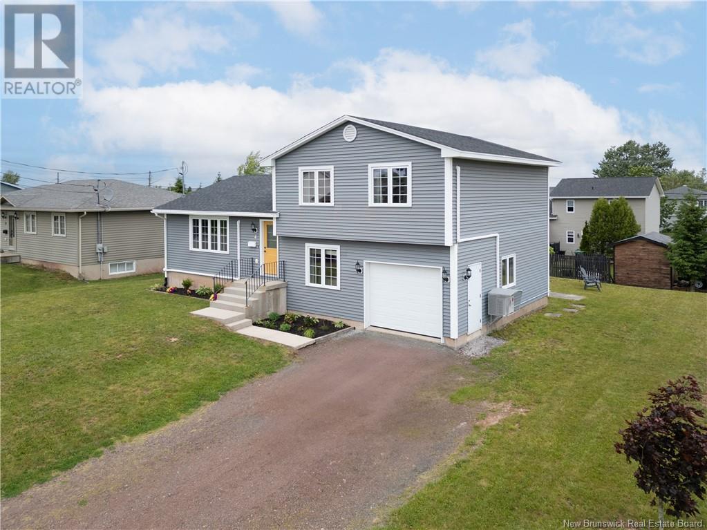 4 Holly Road, Riverview, New Brunswick  E1B 0E7 - Photo 6 - NB121104