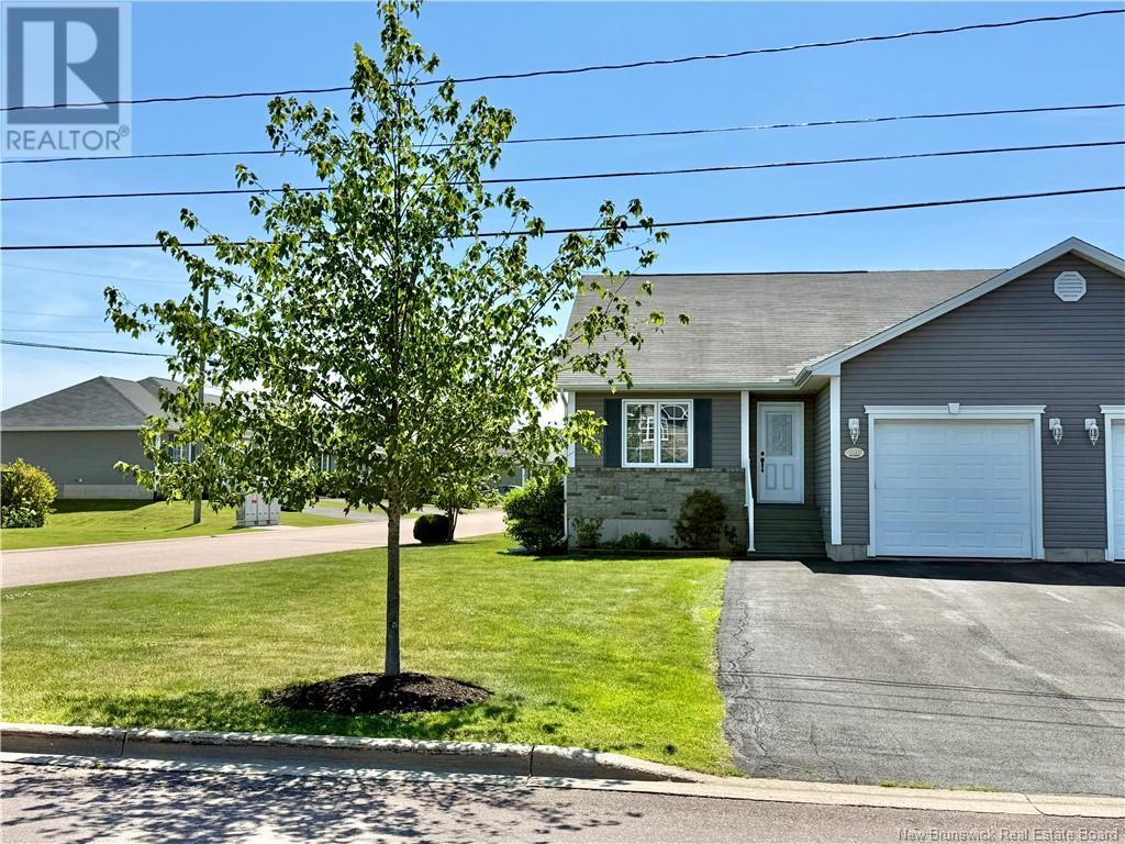 186 Oak Ridge Drive, Moncton, New Brunswick  E1G 0R5 - Photo 1 - NB122497