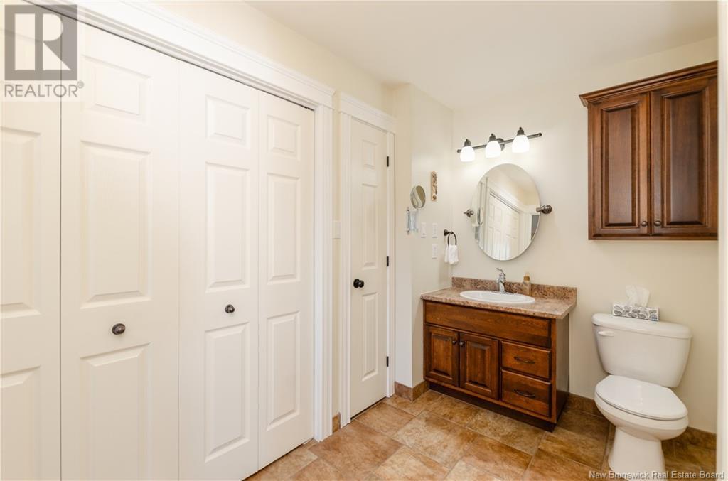 186 Oak Ridge Drive, Moncton, New Brunswick  E1G 0R5 - Photo 27 - NB122497