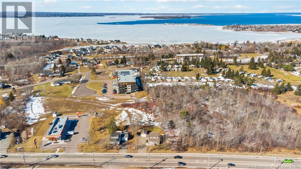 494 Main Street, Shediac, New Brunswick  E4T 2G9 - Photo 10 - NB122038