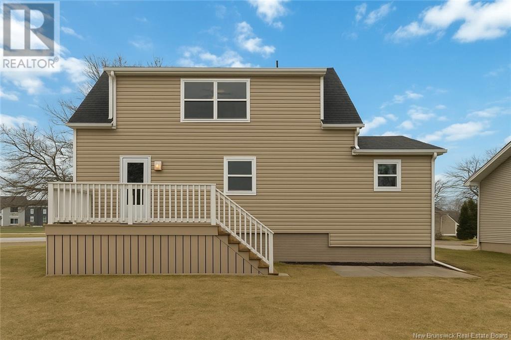494 Main Street, Shediac, New Brunswick  E4T 2G9 - Photo 7 - NB122038