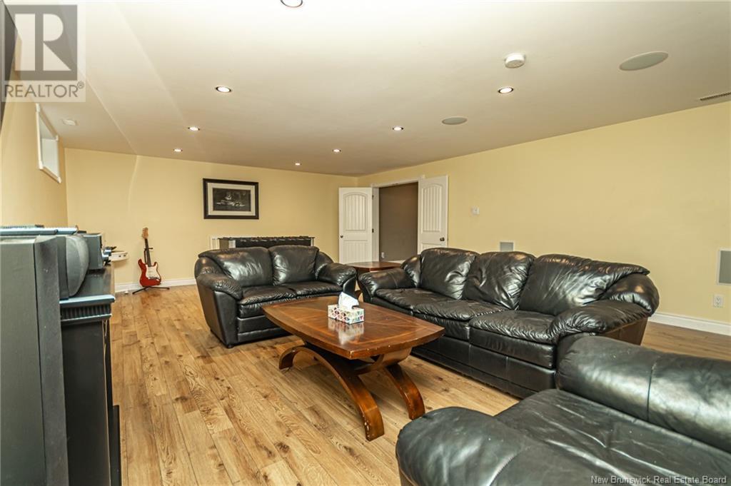 175 Peters Drive, Fredericton, New Brunswick  E3A 0G7 - Photo 22 - NB122358