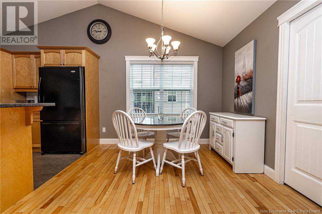175 Peters Drive, Fredericton, New Brunswick  E3A 0G7 - Photo 7 - NB122358