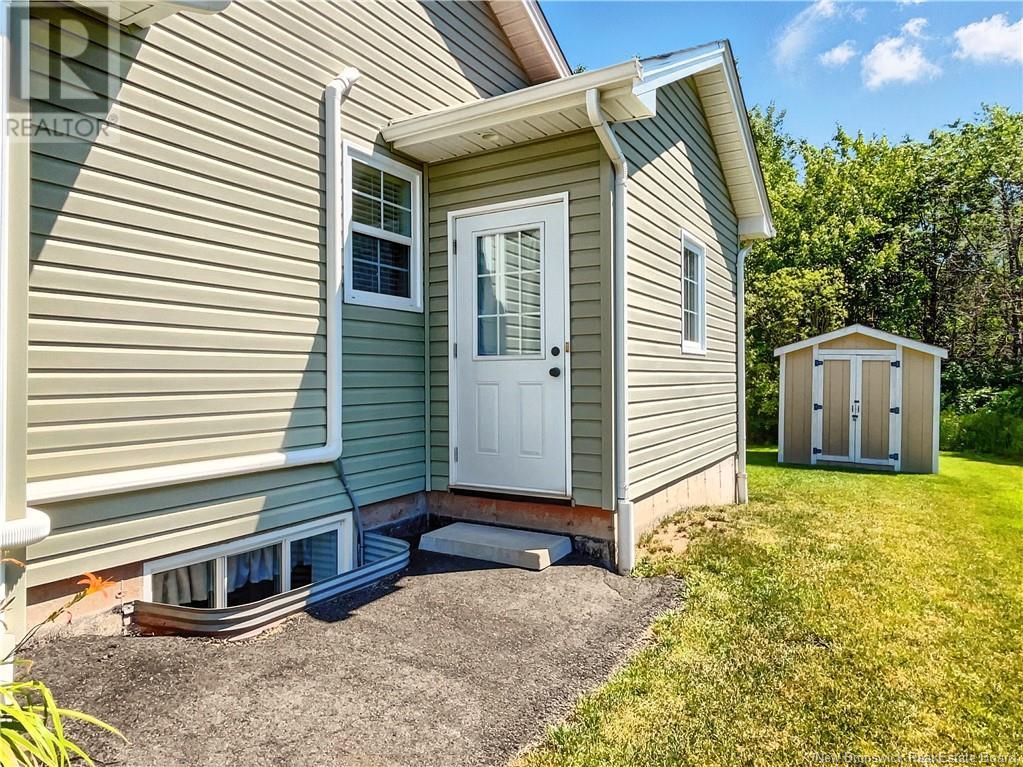 206 Lorette Street, Dieppe, New Brunswick  E1A 0E2 - Photo 5 - NB122309