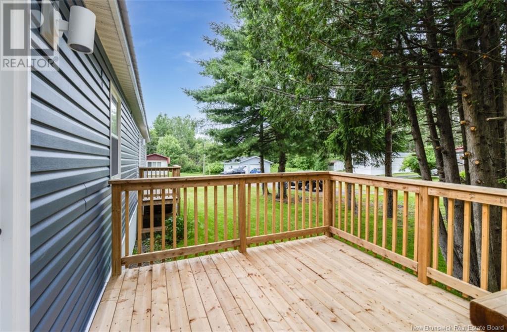 196 Hedgeview Drive, Fredericton, New Brunswick  E3B 6S4 - Photo 27 - NB122417