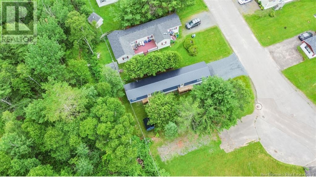 196 Hedgeview Drive, Fredericton, New Brunswick  E3B 6S4 - Photo 31 - NB122417