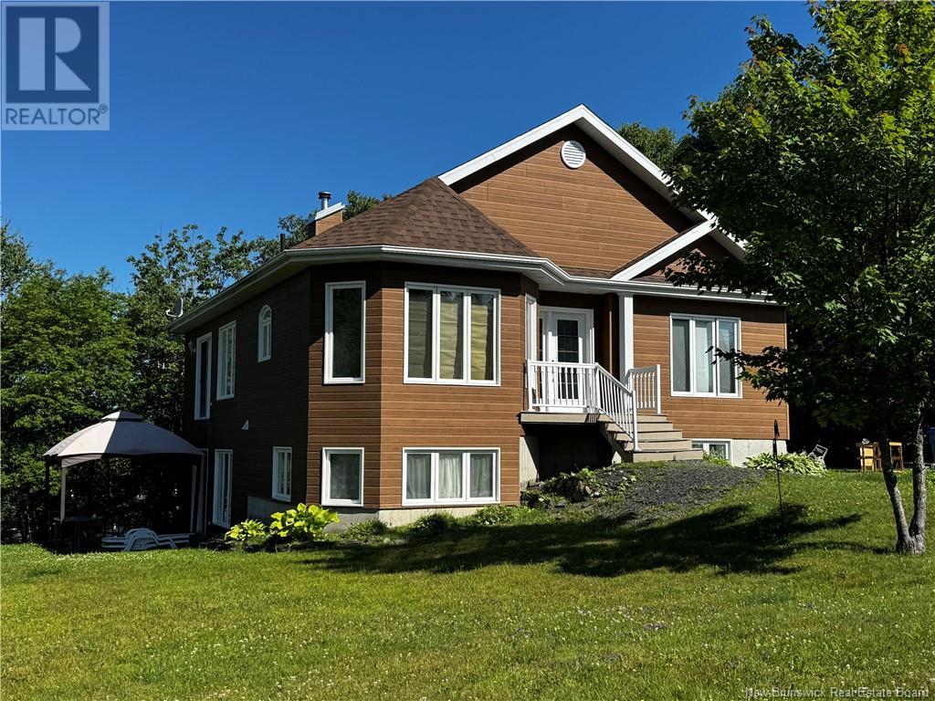 86 Des Ormes Avenue, Edmundston, New Brunswick