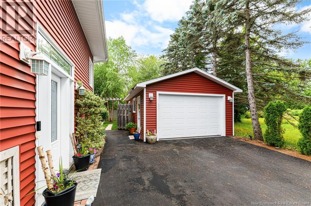 84 Old Coach Street, Riverview, New Brunswick  E1B 1N8 - Photo 35 - NB122314