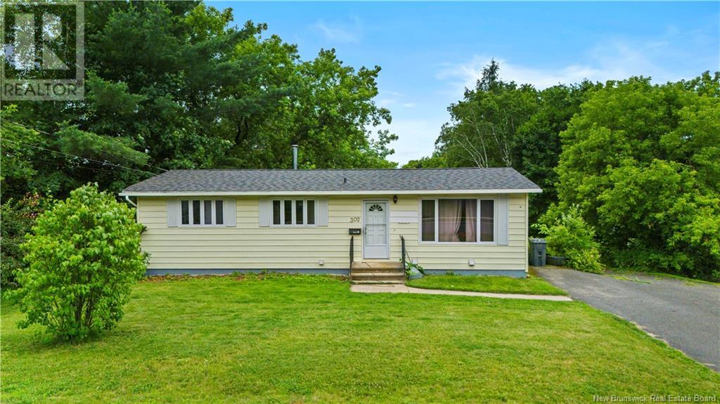 302 Highland Avenue, Fredericton, New Brunswick