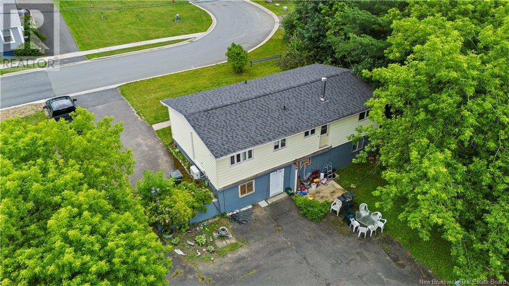 302 Highland Avenue, Fredericton, New Brunswick  E3A 2S7 - Photo 23 - NB122235