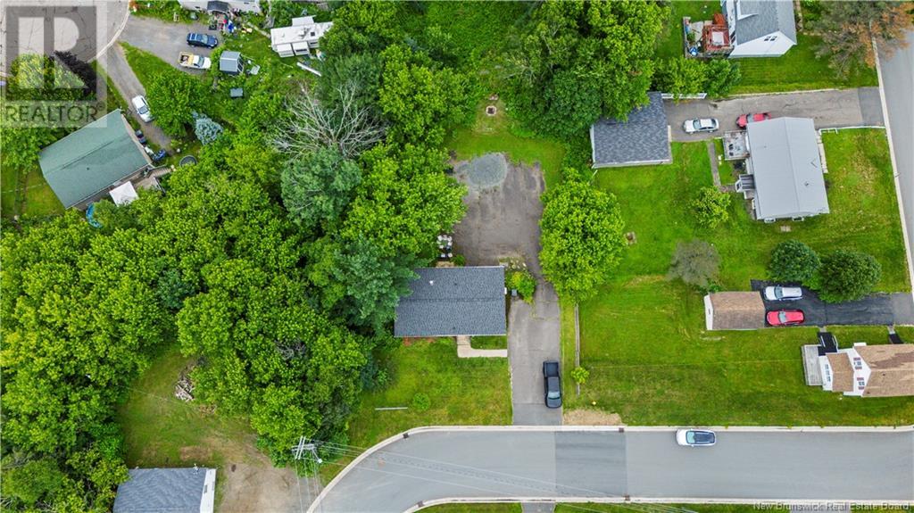 302 Highland Avenue, Fredericton, New Brunswick  E3A 2S7 - Photo 24 - NB122235