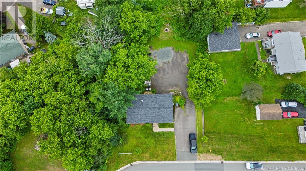 302 Highland Avenue, Fredericton, New Brunswick  E3A 2S7 - Photo 25 - NB122235